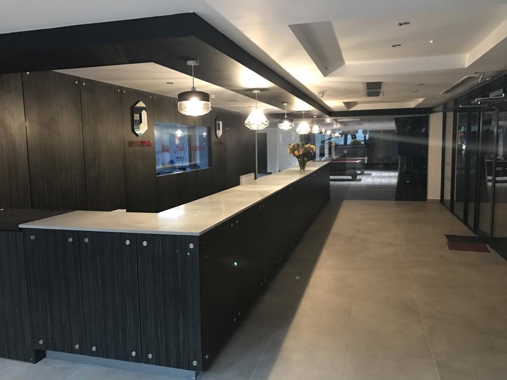 Citi Residences Serviced Rooms/ Apartments ลูตัน ภายนอก รูปภาพ
