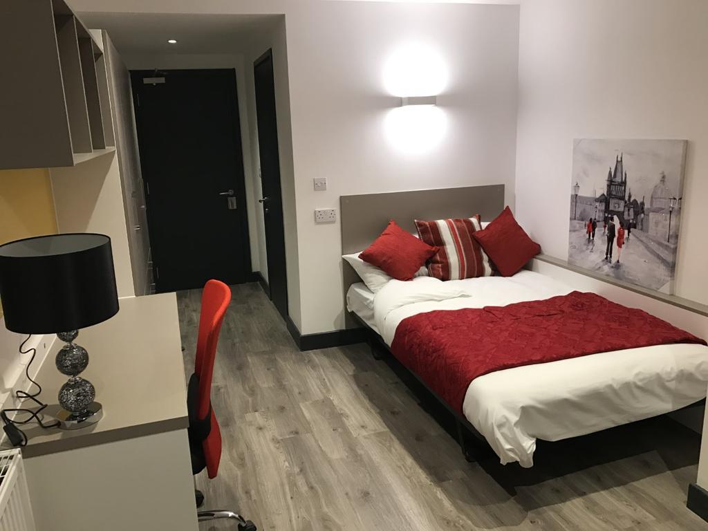 Citi Residences Serviced Rooms/ Apartments ลูตัน ภายนอก รูปภาพ