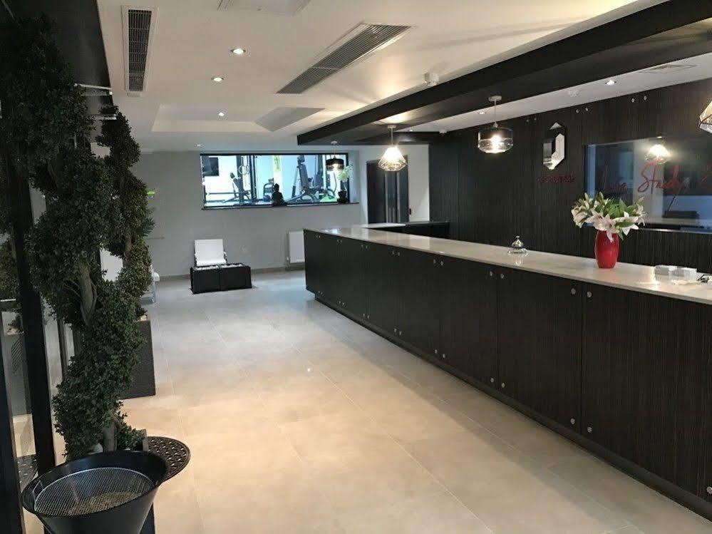 Citi Residences Serviced Rooms/ Apartments ลูตัน ภายนอก รูปภาพ
